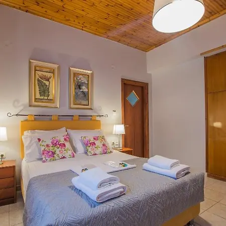 Porto Giardino Апартаменты Кипсели