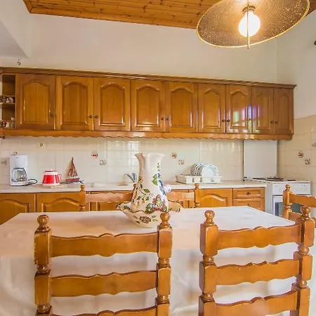 Apartment Porto Giardino Kypseli
