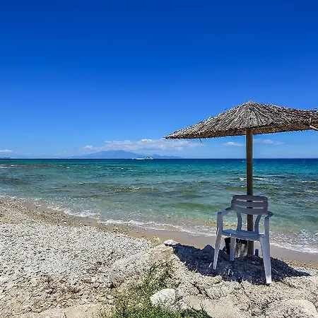 Porto Giardino Kypseli